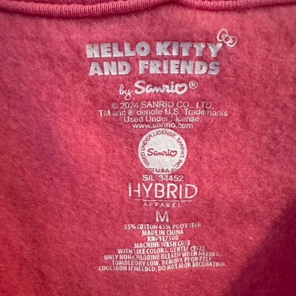 Sanrio Hello Kitty & Friends Pink Crew Sweatshirt - Juniors Sz Medium NWT Kuromi - Picture 4 of 8